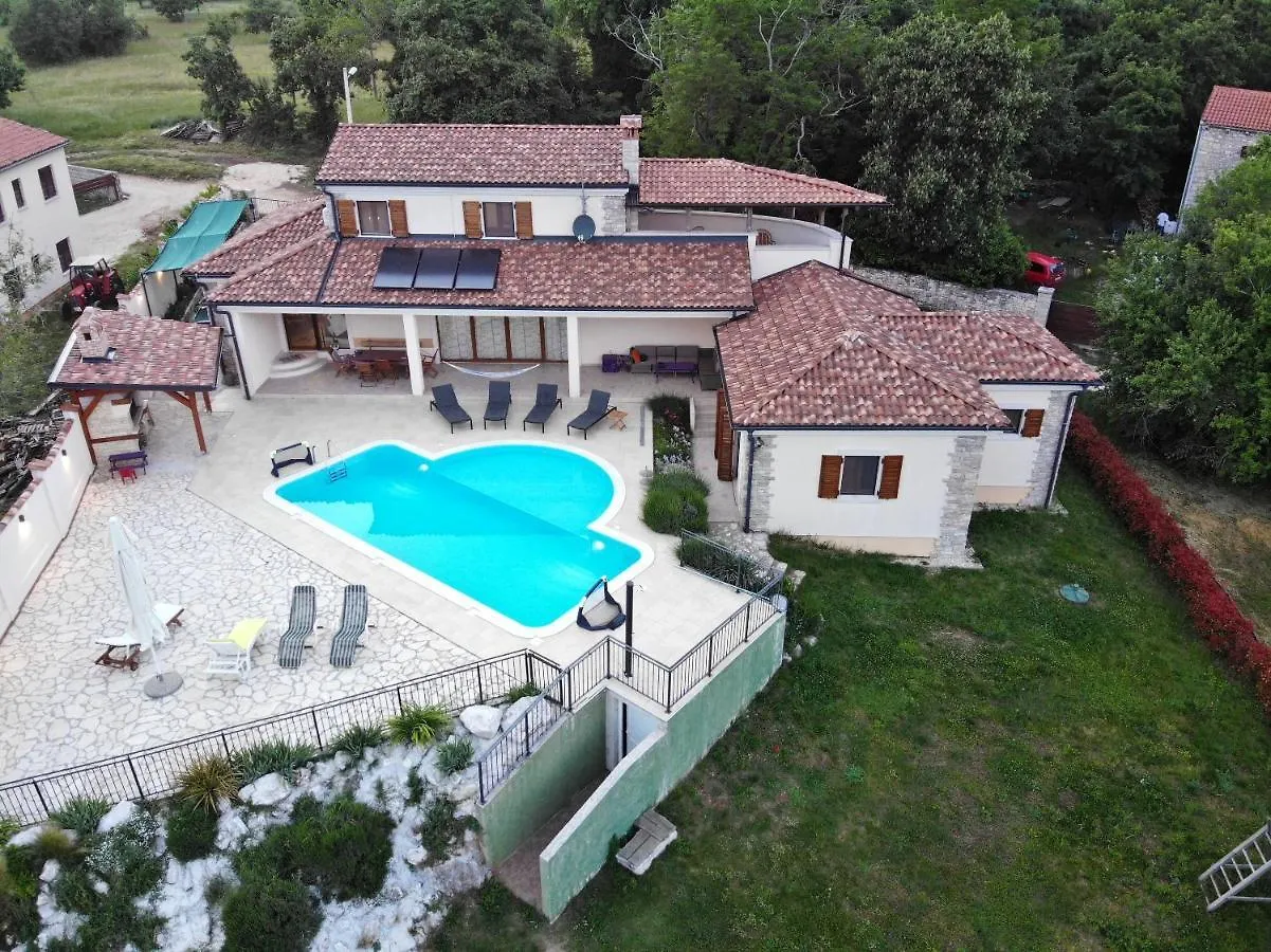 Charming Villa Near Zminj With Private Pool